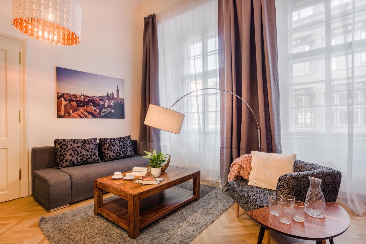 Royal Route Residence, Prague